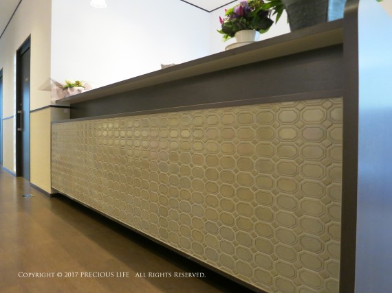 受付カウンター／M医院